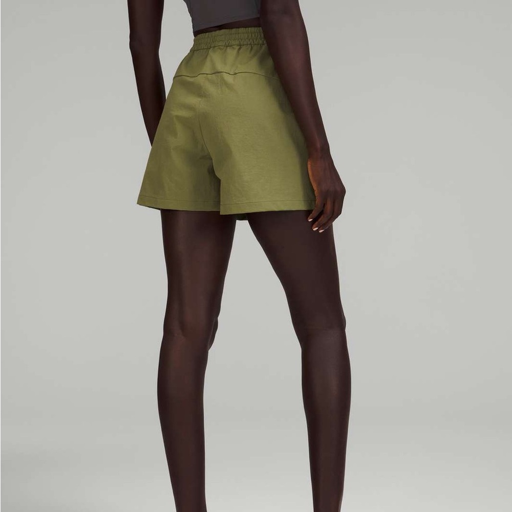 Lululemon Lab Shorts - Picture 2 of 6